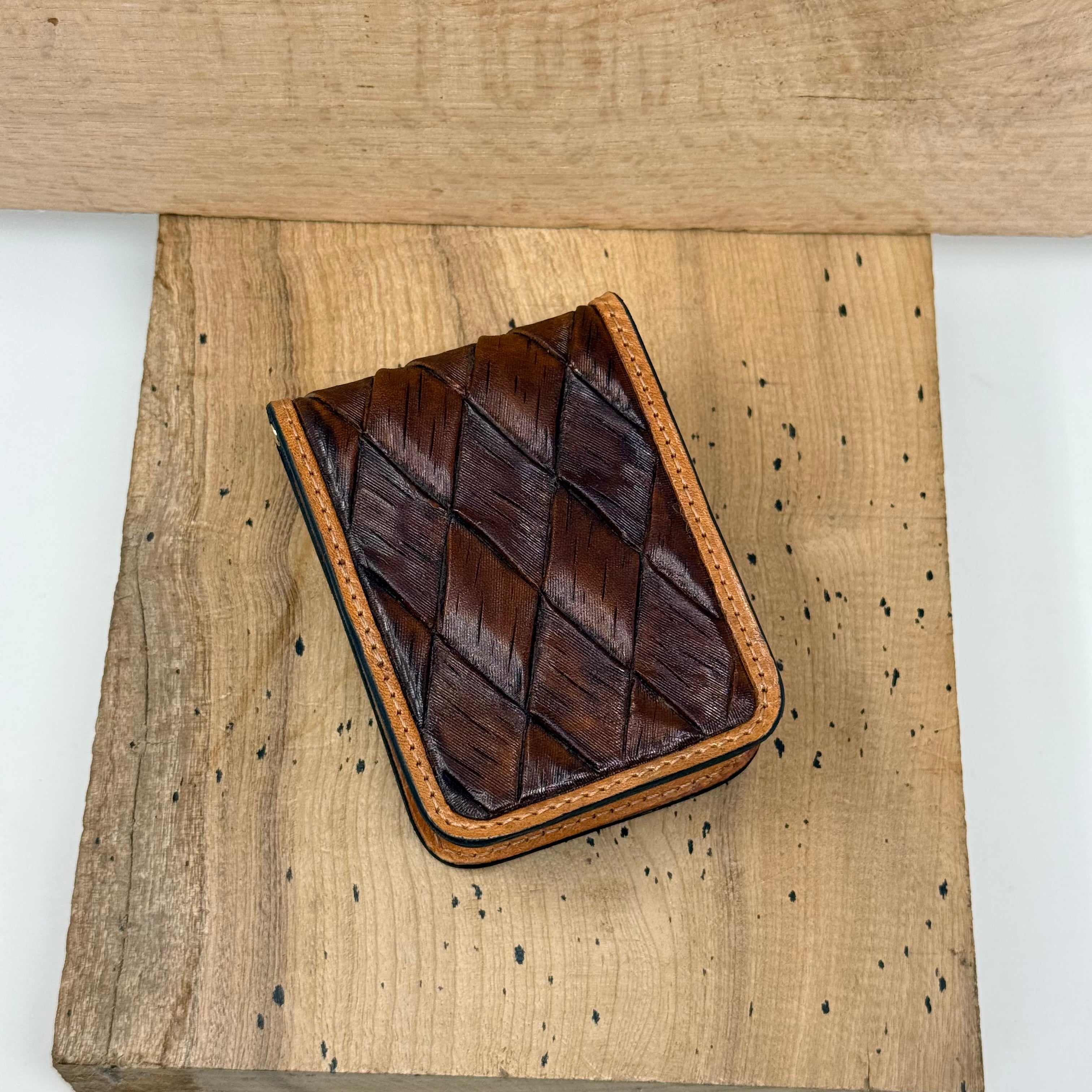 Rancher’s Wallet – Range Flower / Dark Brown -Natural / 0105