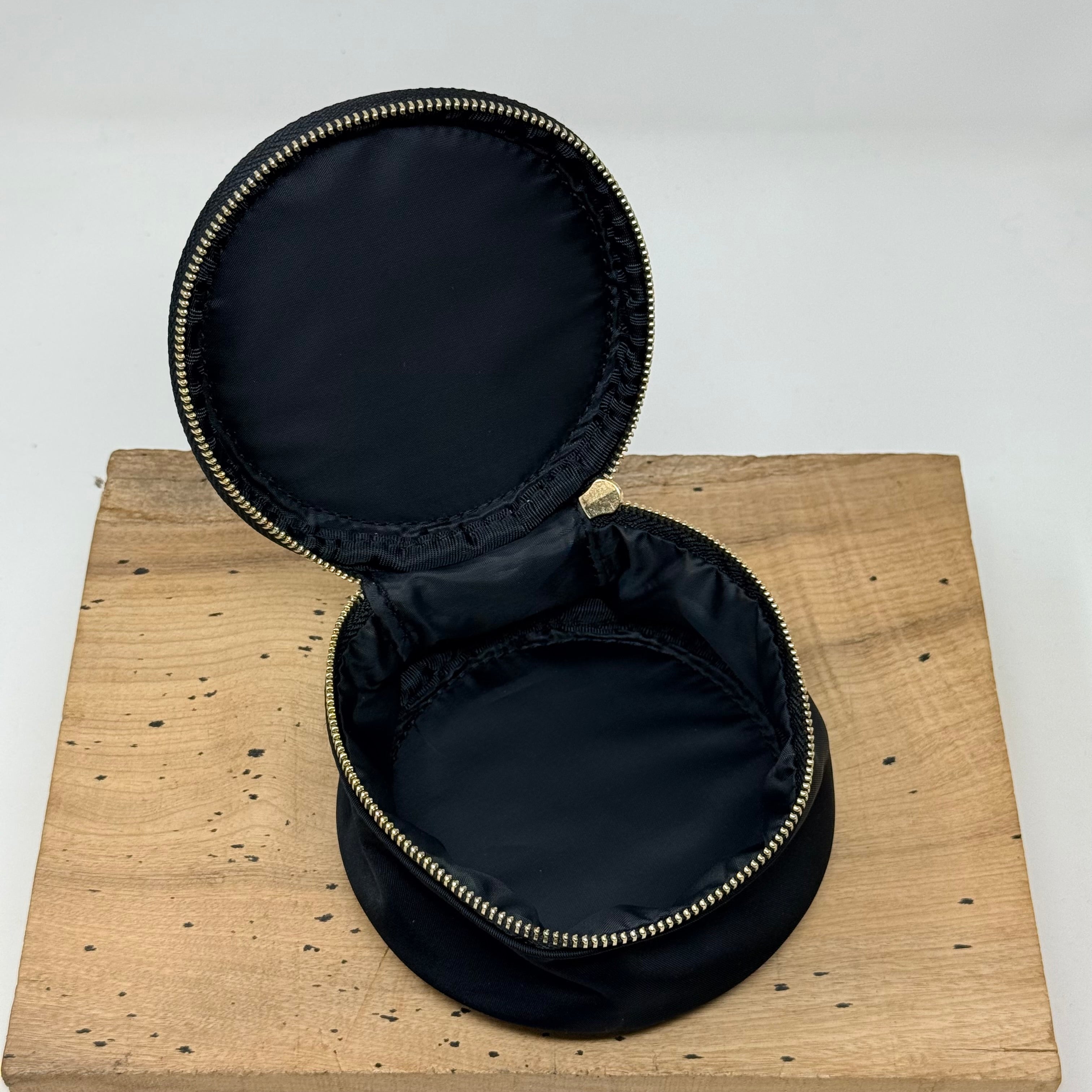 Tooled Jewelry Pouch – 0201