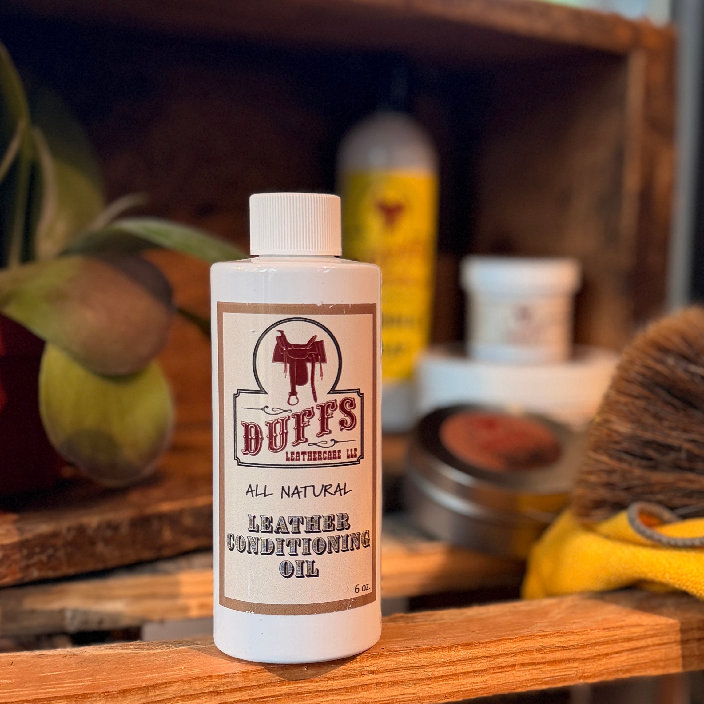 Duff's Leather Conditioning Oil: Leather Care by Odin Leather Goods