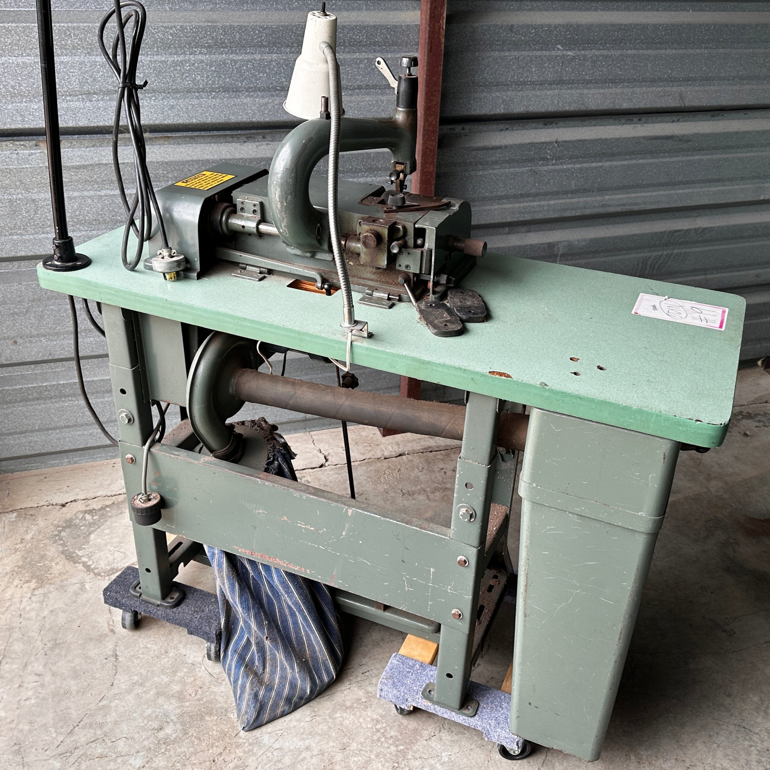 SALE PENDING! Fortuna Bell Knife Skiver with Vaccum Table