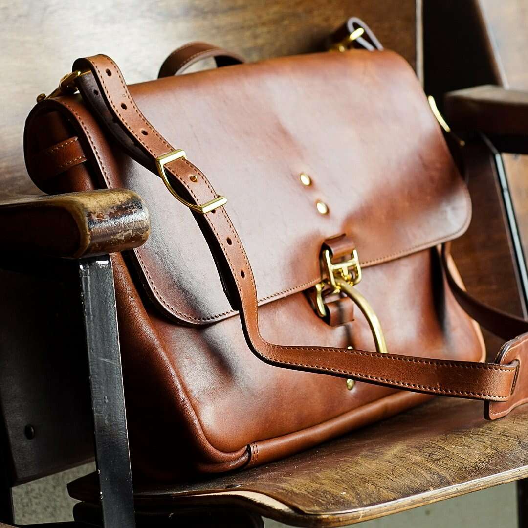 Texas Messenger - Cognac King Ranch