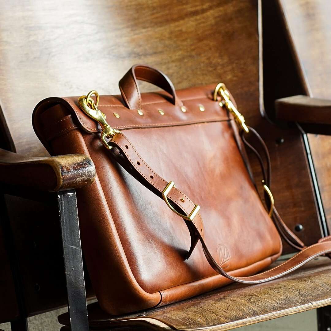 Texas Messenger - Cognac King Ranch