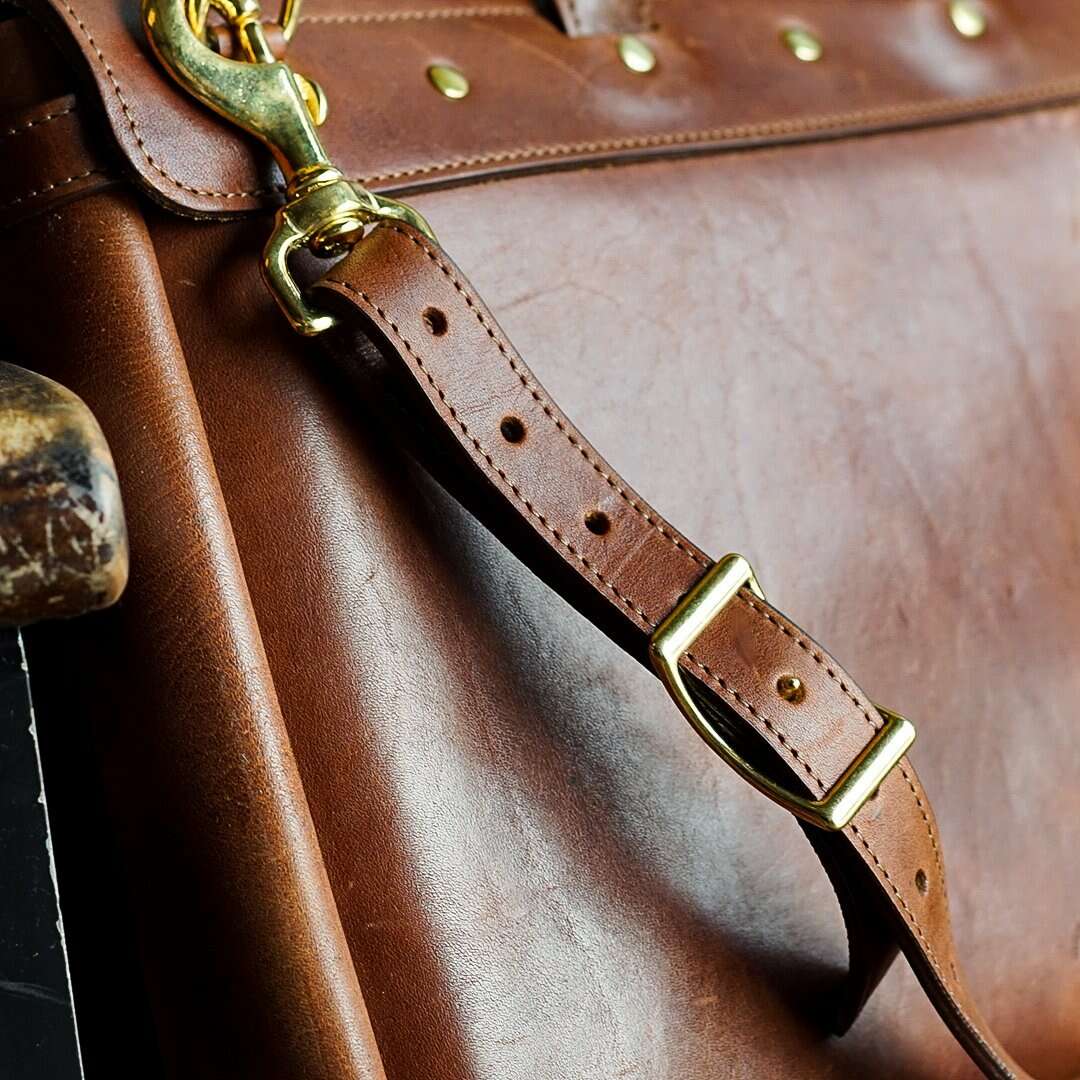 Texas Messenger - Cognac King Ranch