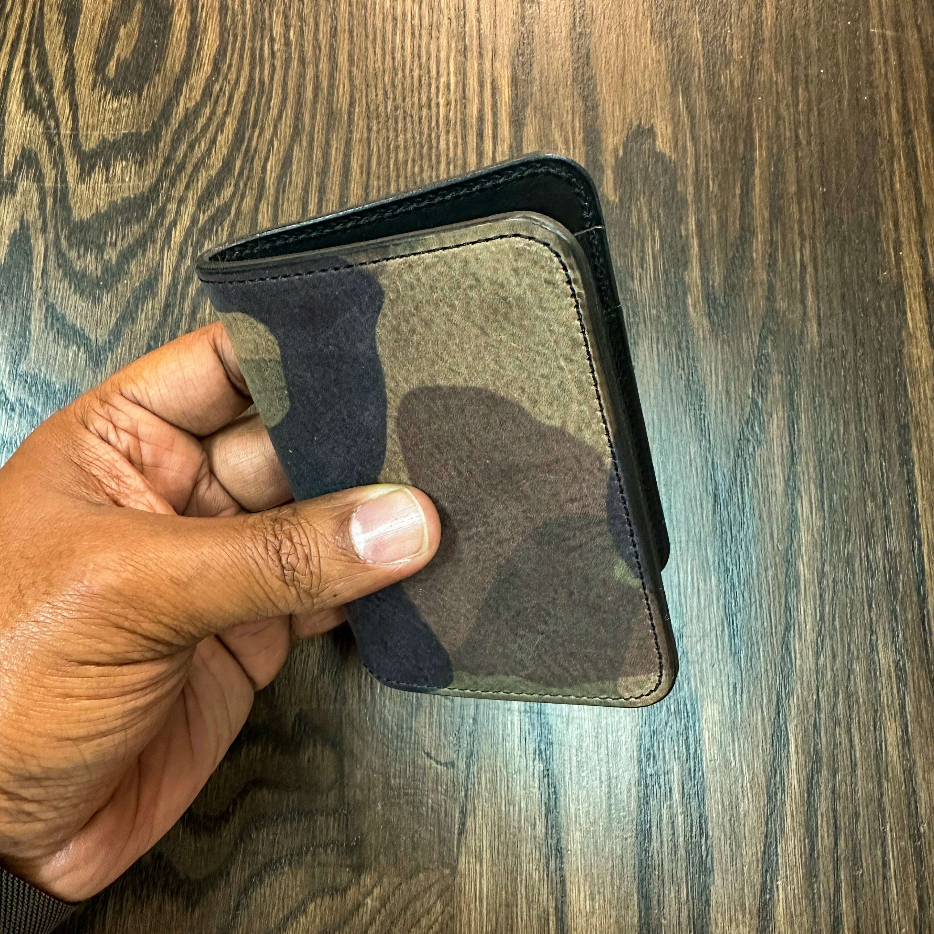 Laten Mid-Size Wallet