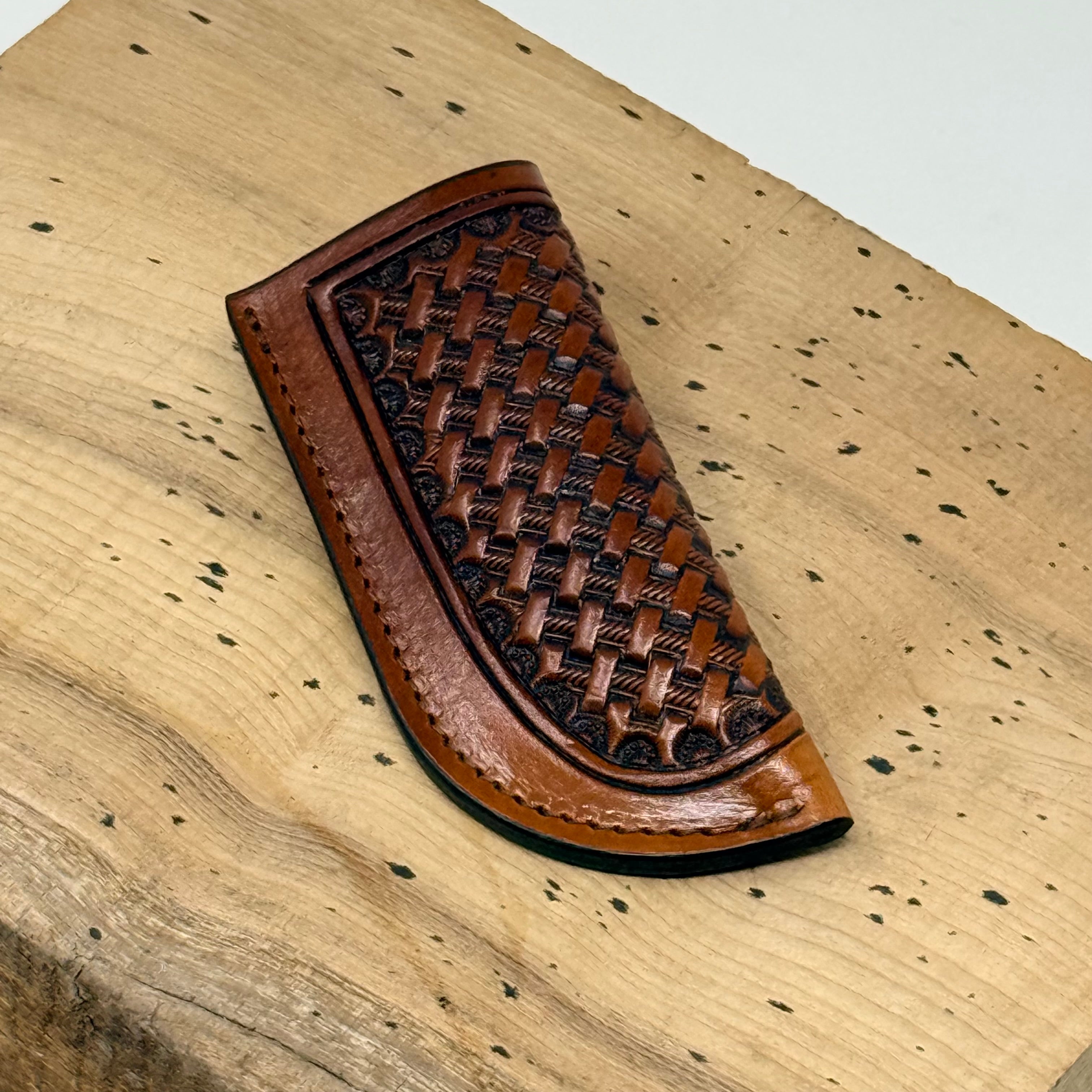 Tooled Buck Knife Sheath – Basket Stamp Brown / 006