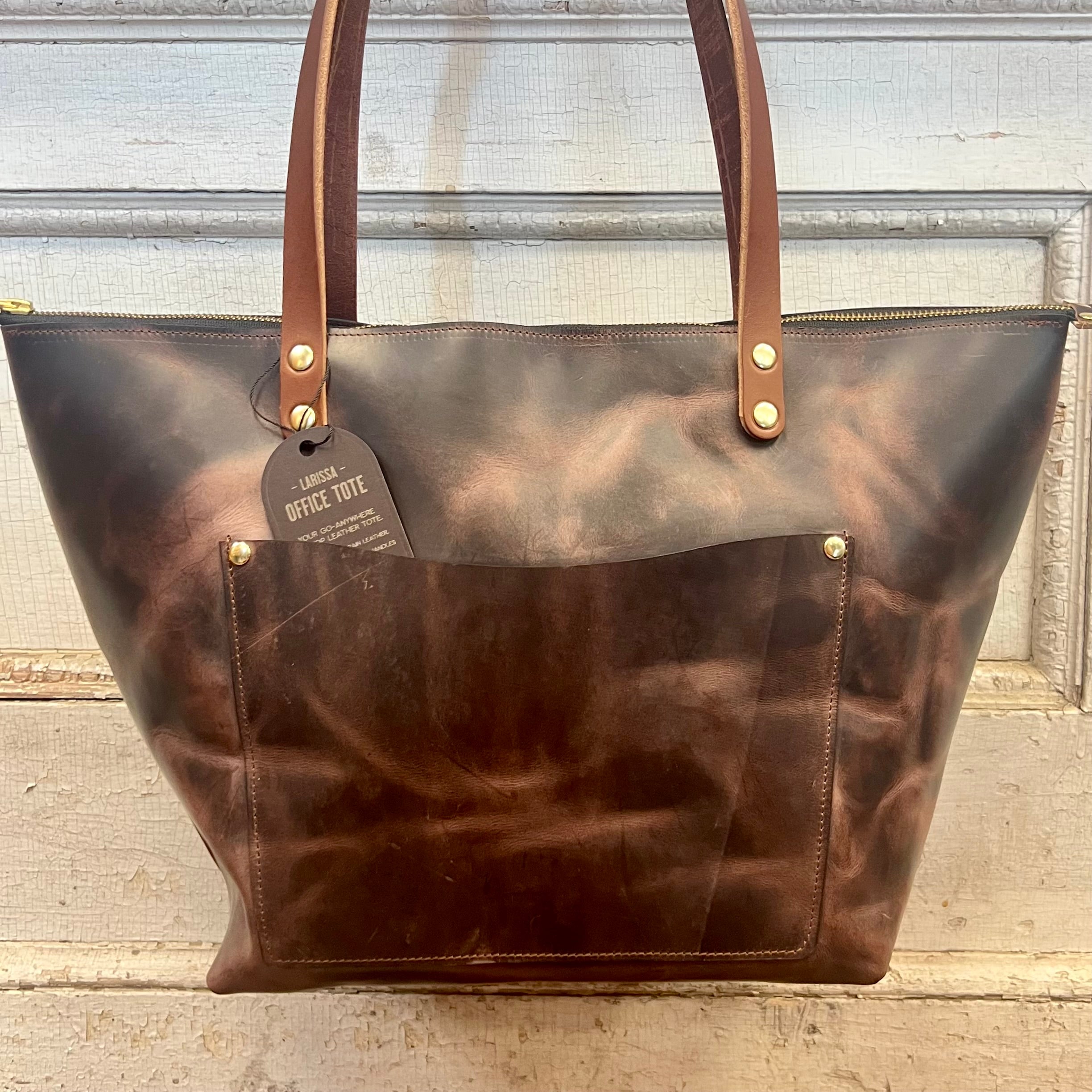 Larissa Tote