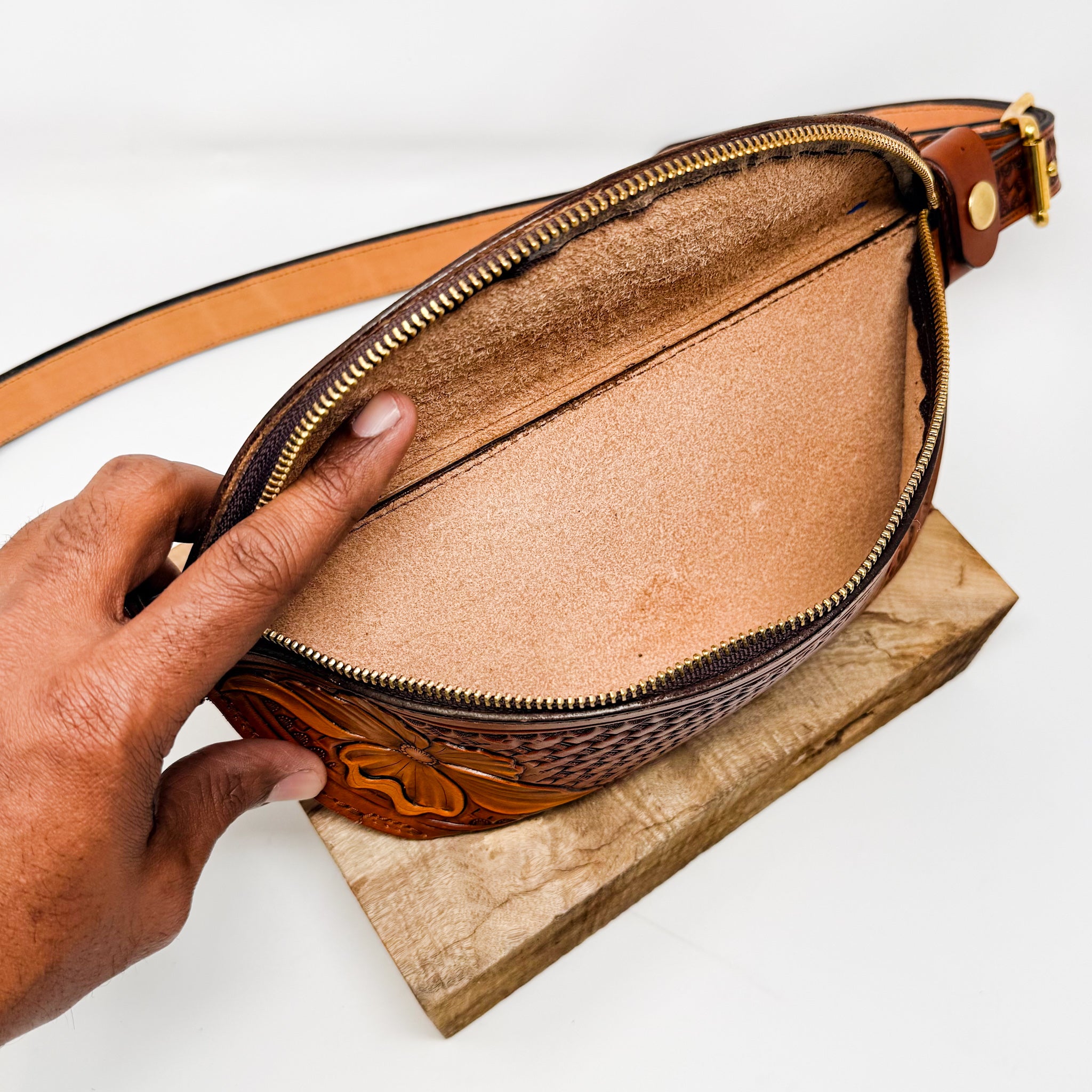 Cowgirl Bum / Cross-Body Bag No. 01