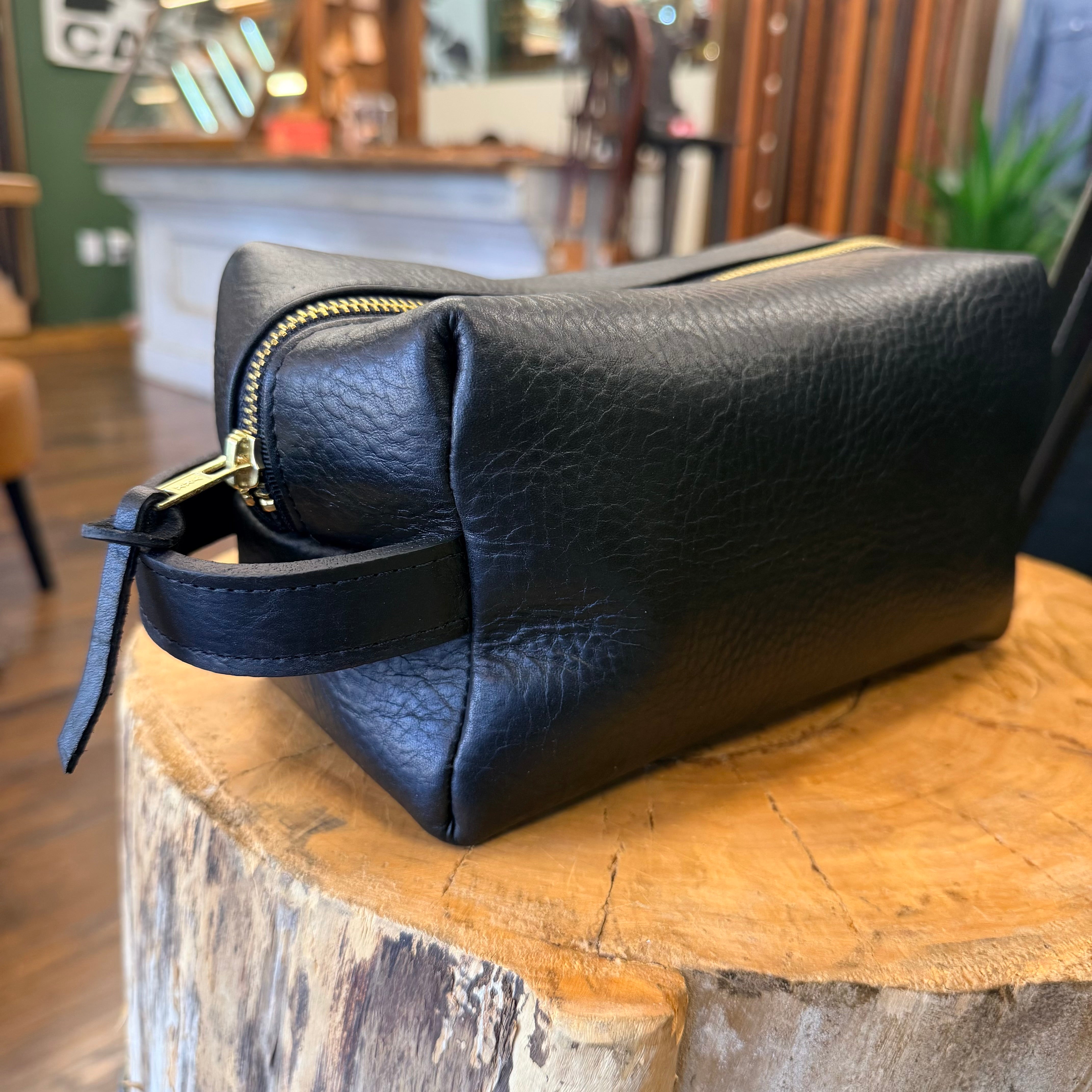 Classic Dopp Kit - King Ranch / Black King Ranch (ALR / CT): Bag. Odin Leather Goods available at Odin Leather Goods