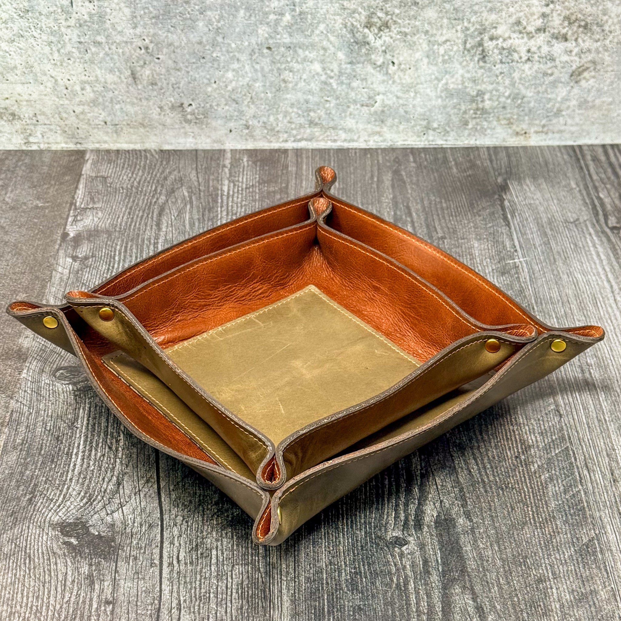 Leather Valet Tray – Murdock Grey