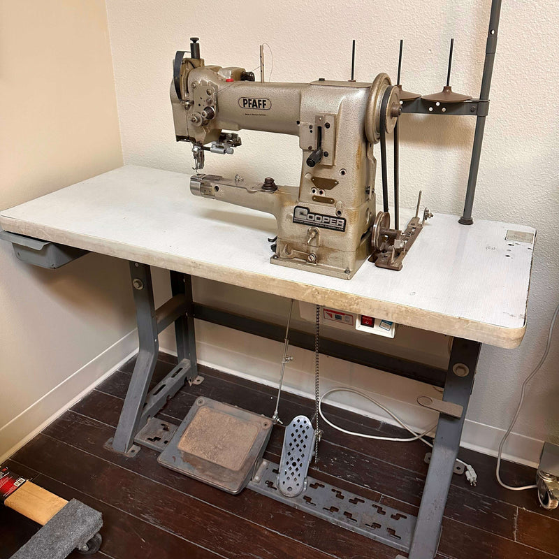 Pfaff 335 Industrial Cylinder Arm Sewing Machine