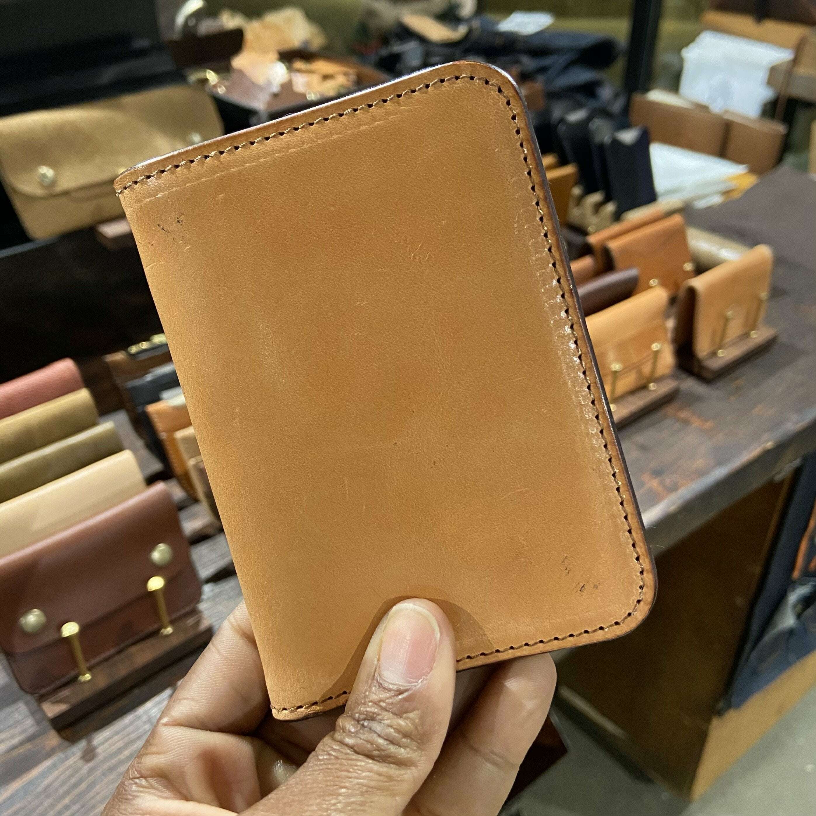 Laten Mid-Size Wallet