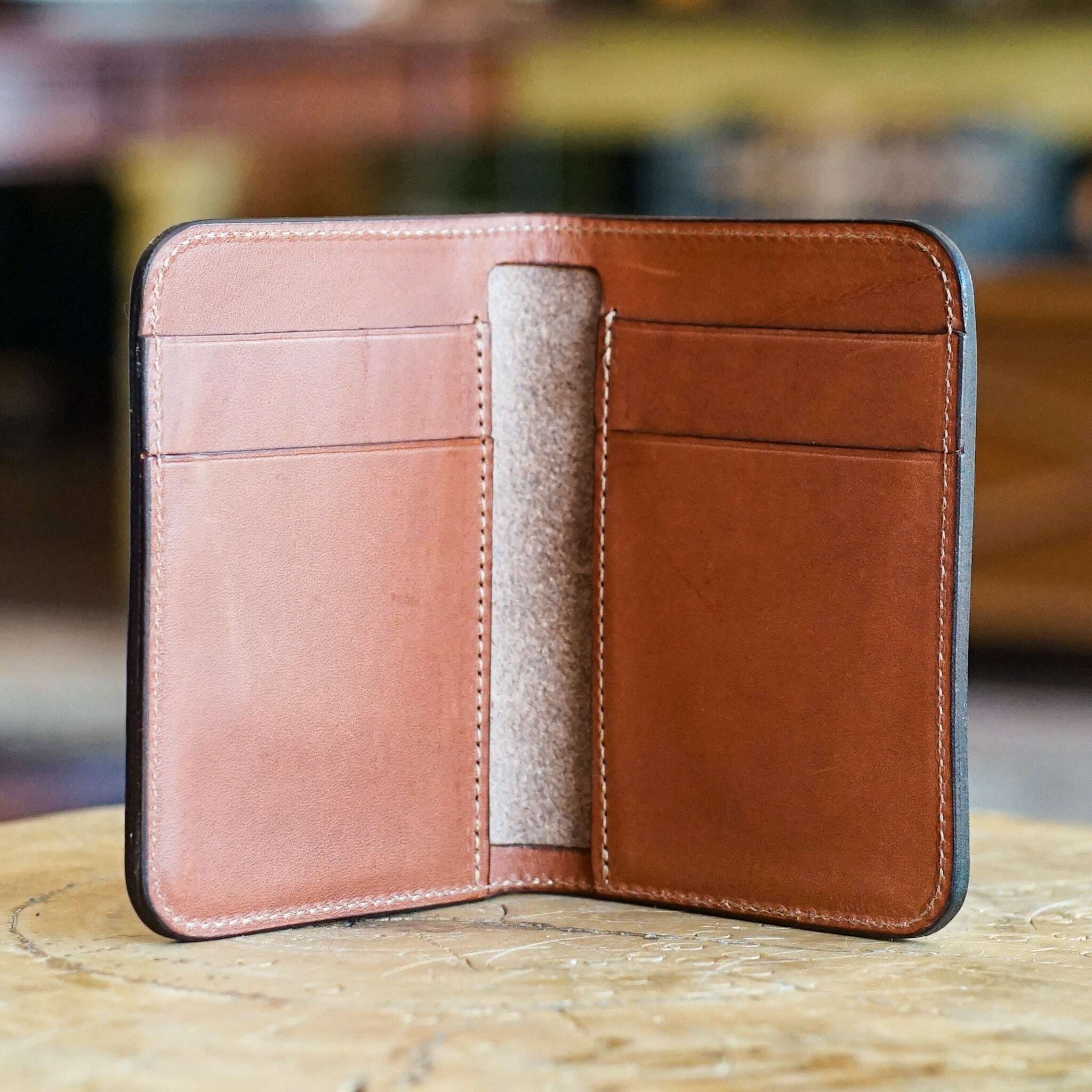 Laten Mid-Size Wallet