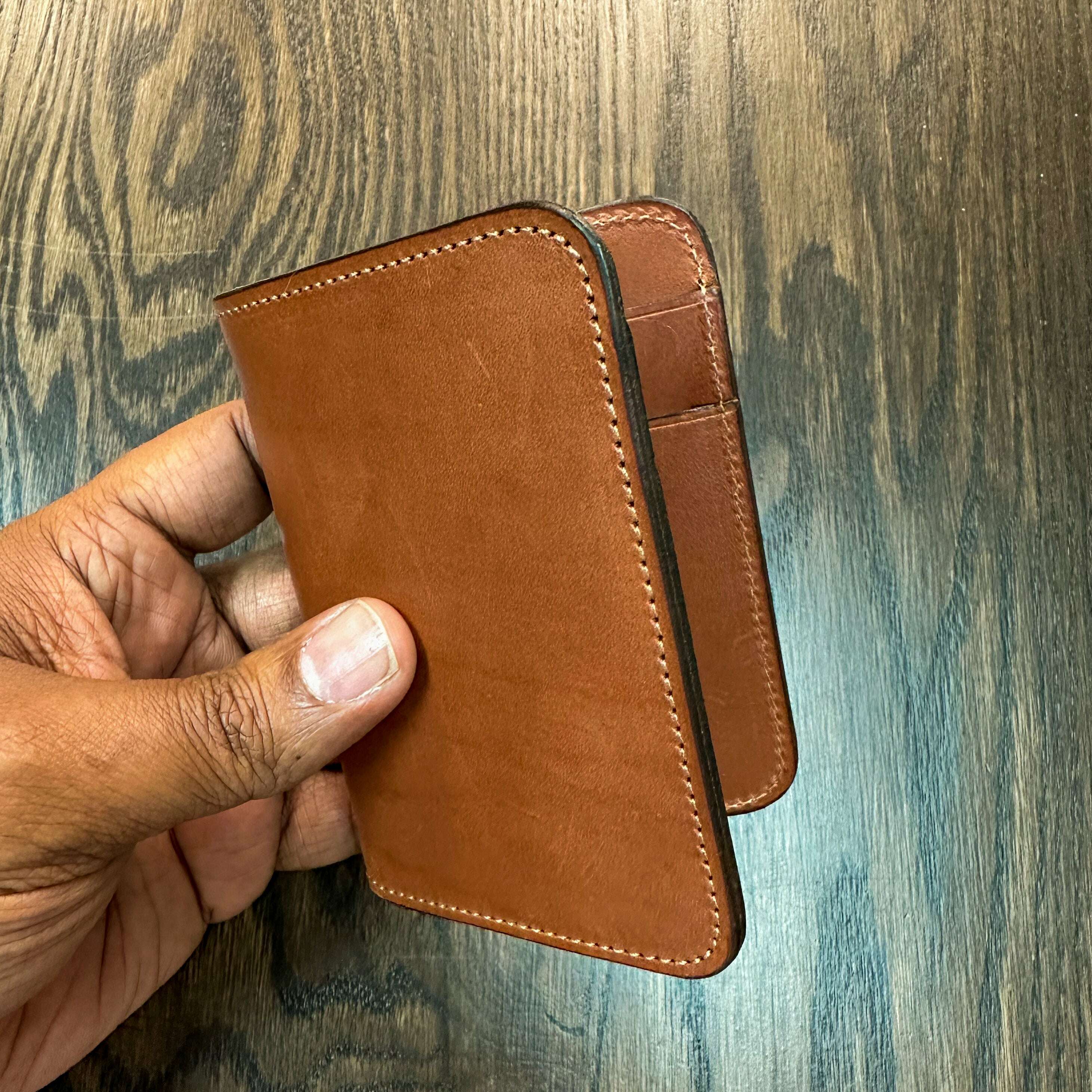 Laten Mid-Size Wallet